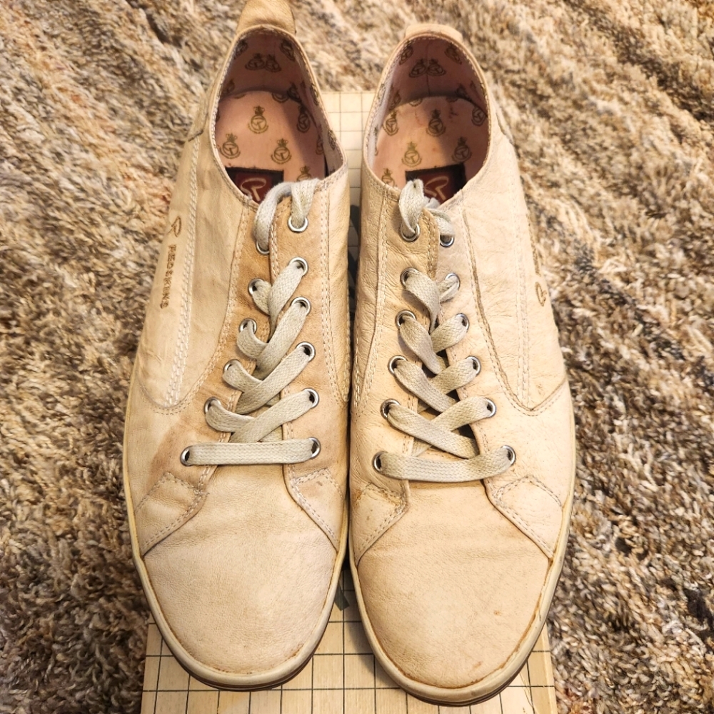 Redskins Beige Lace Up Round Toe Sneakers Size USA 9 EU 42 Good Condition